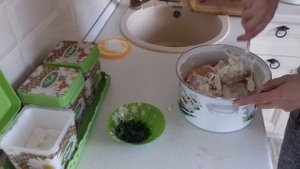 Как приготовить домашнюю курицу быстро и очень вкусно