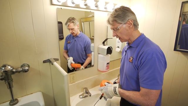 How to Use Canister Style Drain Cleaning Augers- PART 1 смотреть онлайн