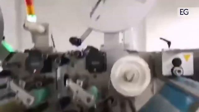 Линия для производства влажных салфеток HY смотреть онлайн