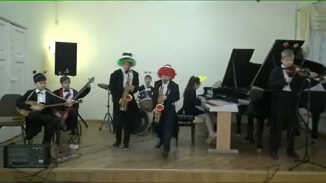 Инструментальный ансамбль «Утята» МБУДО «ЦДМШ», «ДМШ №14», «ДМШ №4» г. Саратов смотреть онлайн