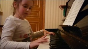 Очень маленький щенок, мелодия, фортепиано.