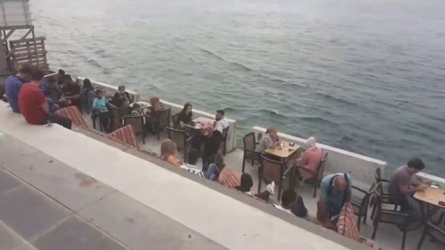 кулбае ки дар маркази бахр чойгир мебошад ИСТАМБУЛ ТУРЦИЯ смотреть онлайн