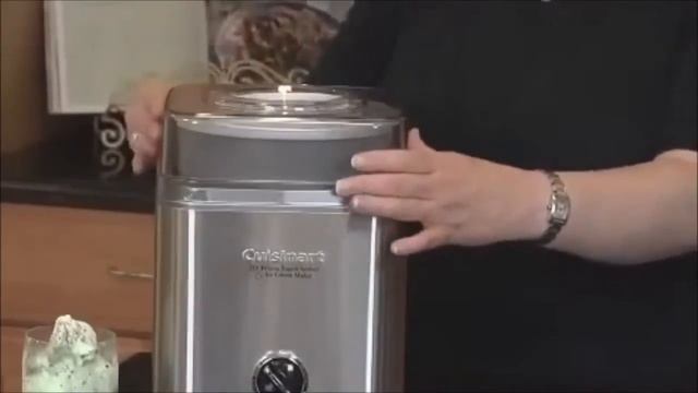 Cuisinart Pure Indulgence 2 Qt Frozen Yogurt Sorbet & Ice Cream Maker смотреть онлайн