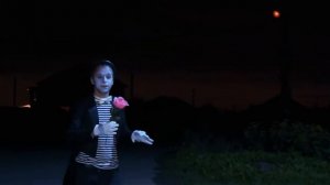 Видеоклип  - Посмотри на меня и замри