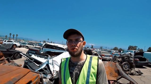 Корвет или хлам? Дешево и убито. Аукцион битых машин в США. смотреть онлайн