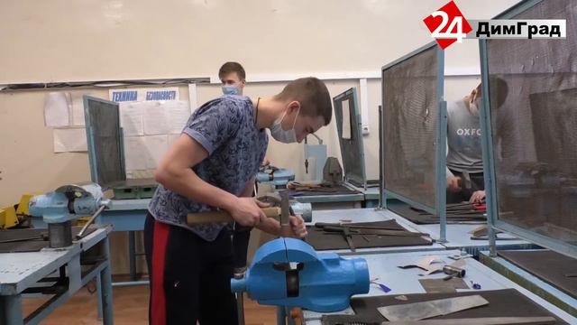 НЕ ТАК СТРАШНА «УДАЛЕНКА», КАК ЕЕ ПРЕДСТАВЛЯЮТ смотреть онлайн