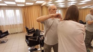 Видео №2 Видео-шпаргалка, онлайн урок по стрижки классического Каре.