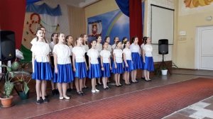 Вьюн над водой- русская народная песня. Хор "Симфония"