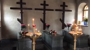 Тропарь и Кондак на Пасху убиенным Оптинским братиям