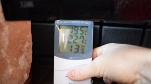 Температура на утепленной лоджии в -35 градусов.