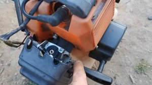 если не помог ни один совет , глохнет при нажатии на газ.