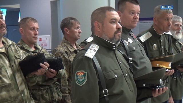 Встреча ковчега со св. мощами великомученика Георгия Победоносца в аэропорту Владивосток. От 9.07.2 смотреть онлайн