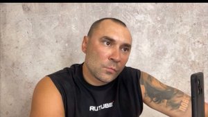 Укр патриот топит за английский язык