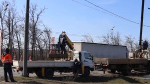 Манипулятор с люлькой (корзиной) монтаж.