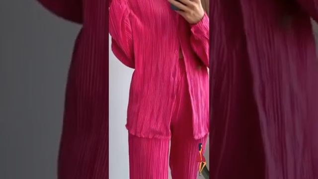 Шопинг влог, брючный костюм женский, одежда для девушек #shorts смотреть онлайн