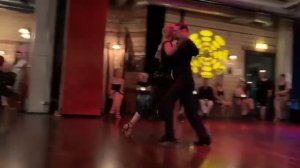 Yanick Wyler & Eugenia Parrilla, Milonga La Revoción 19.03.2022