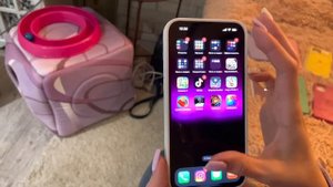 Купила АЙФОН в 18 лет ? Что в моём телефоне?? Обзор❤️ VLOG