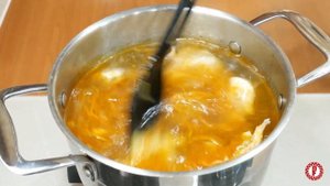 Весенний суп из сныти с клецками