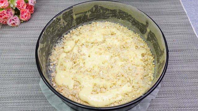 Mischen Sie Haferflocken mit Joghurt, das einfachste Haferflockenkuchenrezept der Welt! смотреть онлайн