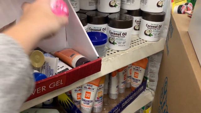 Dollar Tree Shop with me! What’s new at Dollar tree? Makeup shopping spree!