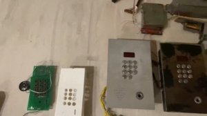 Все мои подъездные домофоны