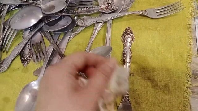 Как отчистить вилки и ложки от загрязнений! смотреть онлайн