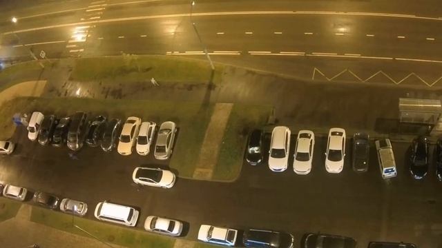 Таджики, которые работают на НВ Сервис в Новых Ватутинках царапают машины!!! смотреть онлайн