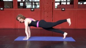 Комплекс упражнений на планку, техника выполнения планки, варианты упражнений в планке