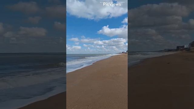 Голубицкая. Азовское море. Пересыпь. Обстановка на пляже море и погода сегодня 17 октября 2023