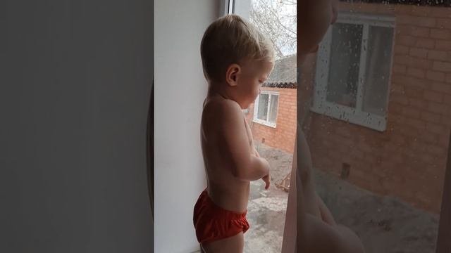 Фаня, чтобы это могло значить?! Это холодно #малыш #мамавдекрете #значениеслов #холодно #ребенок