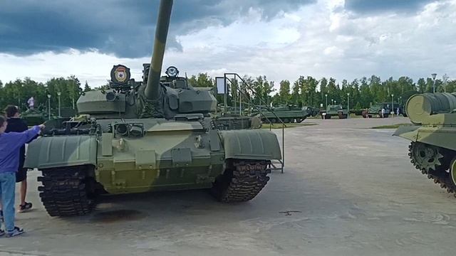 Танки Т-55 и Т-62 в музее парка Патриот