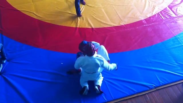 Луспарян Артем синий пояс смотреть онлайн