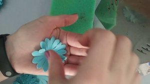 Резинки из фоамирана 1мм и глиттерного. DIY elastic bands made of glitter foamiran and foamiran 1mm