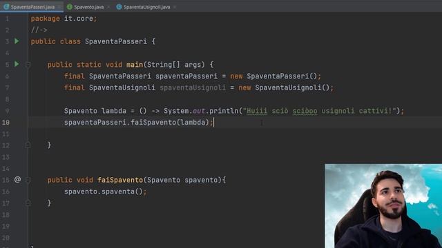 Java TUTORIAL Italiano: Cos'è la LAMBDA EXPRESSION (Espressione Lambda) e le Interfacce Funzionali смотреть онлайн