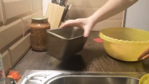 Цельнозерновой хлеб на дрожжах.