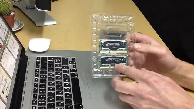 Память для ноутбука Apple Macbook pro Corsair 16GB Kit 2x8GB DDR3 1600 MHz (PC3-12800) 204p SODIMM смотреть онлайн