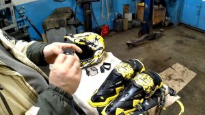 Простейший способ крепления экшн-камеры на шлем , и мой экип.