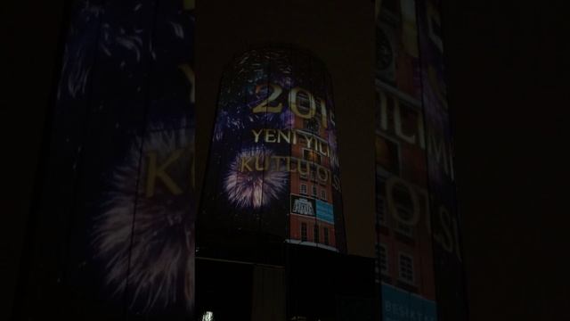 42 Barco video mapping - İstanbul / Akmerkez 2015 yılbaşı etkinlikleri - 2