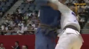 -60kg PL- Zantaraia (UKR) v Paischer (AUT) - Win UKR - Ippon - Kosoto-gake.mp4