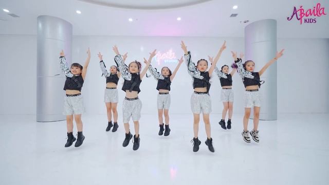 BABY MONSTER '2NE1 MASHUP' | Dance Kids | Choreo by Trang Le смотреть онлайн