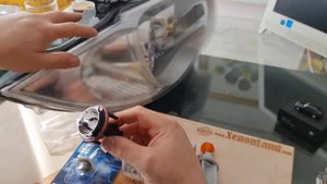 BMW 1 SERIES E87 XENON HEADLIGHT BULBS | HOW TO REPLACE ANGEL EYES BULB, XENON BULB, INDICATOR BULB