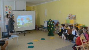 Открытое занятие в средней группе " Путешествие с колобком" молодой воспитатель ДОУ Борисова И.В.