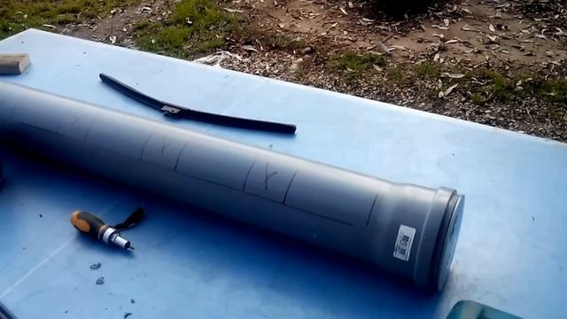 Кормушка и поилка из канализационной трубы
