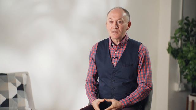 Не стесняюсь спросить: Как родителю общаться с подростком?