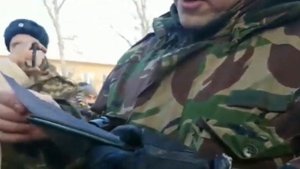 ПОЧЕМУ В РОССИИ УНИЖАЮТ МУСУЛЬМАН У МЕЧЕТЕЙ