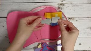 Детская сумочка с косметикой из фетра.