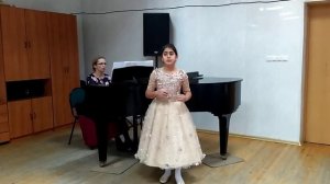 Mozart «Das Veilchen» Alina Darbinyan sings