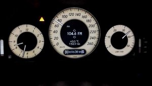 mercedes w211 2.7 cdi разгон в стоке.