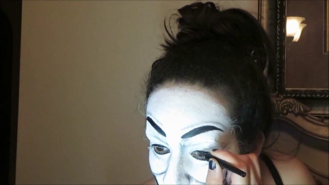 V for Vendetta Makeup Transformation HD смотреть онлайн