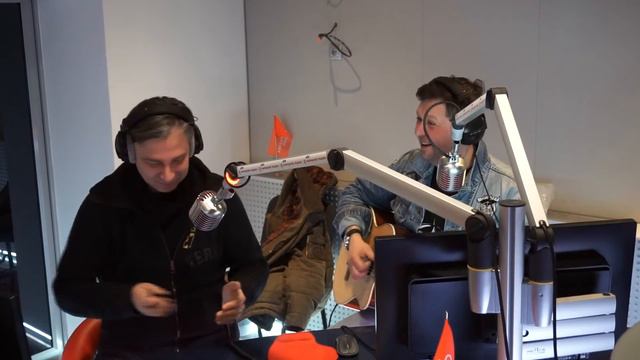 Народное радио (“Энгри Бардс”) - Грузинская новогодняя смотреть онлайн